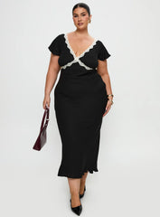 Barbarita Lace Maxi Dress Black Curve