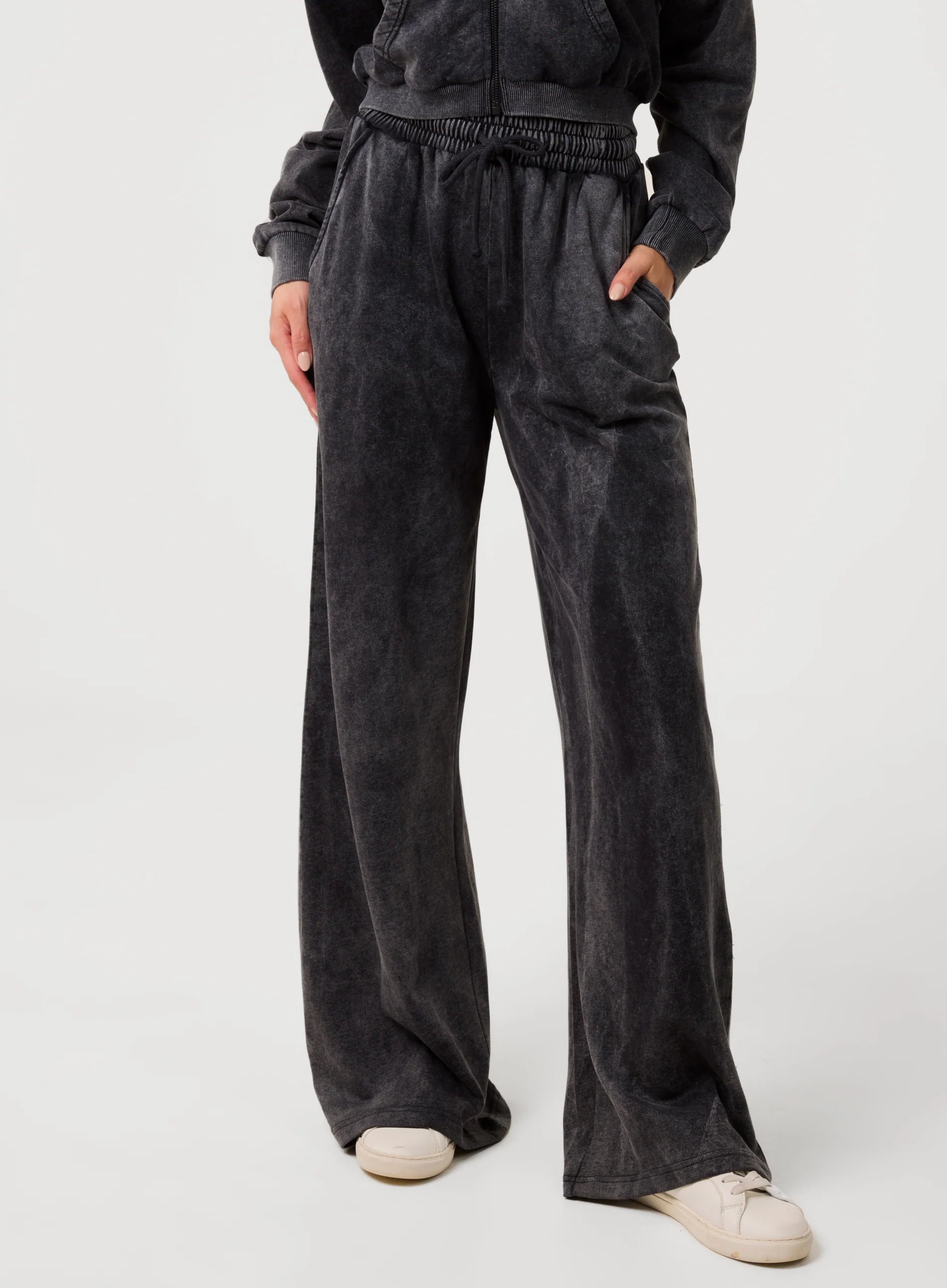 Halo Diamante Wide Leg Joggers