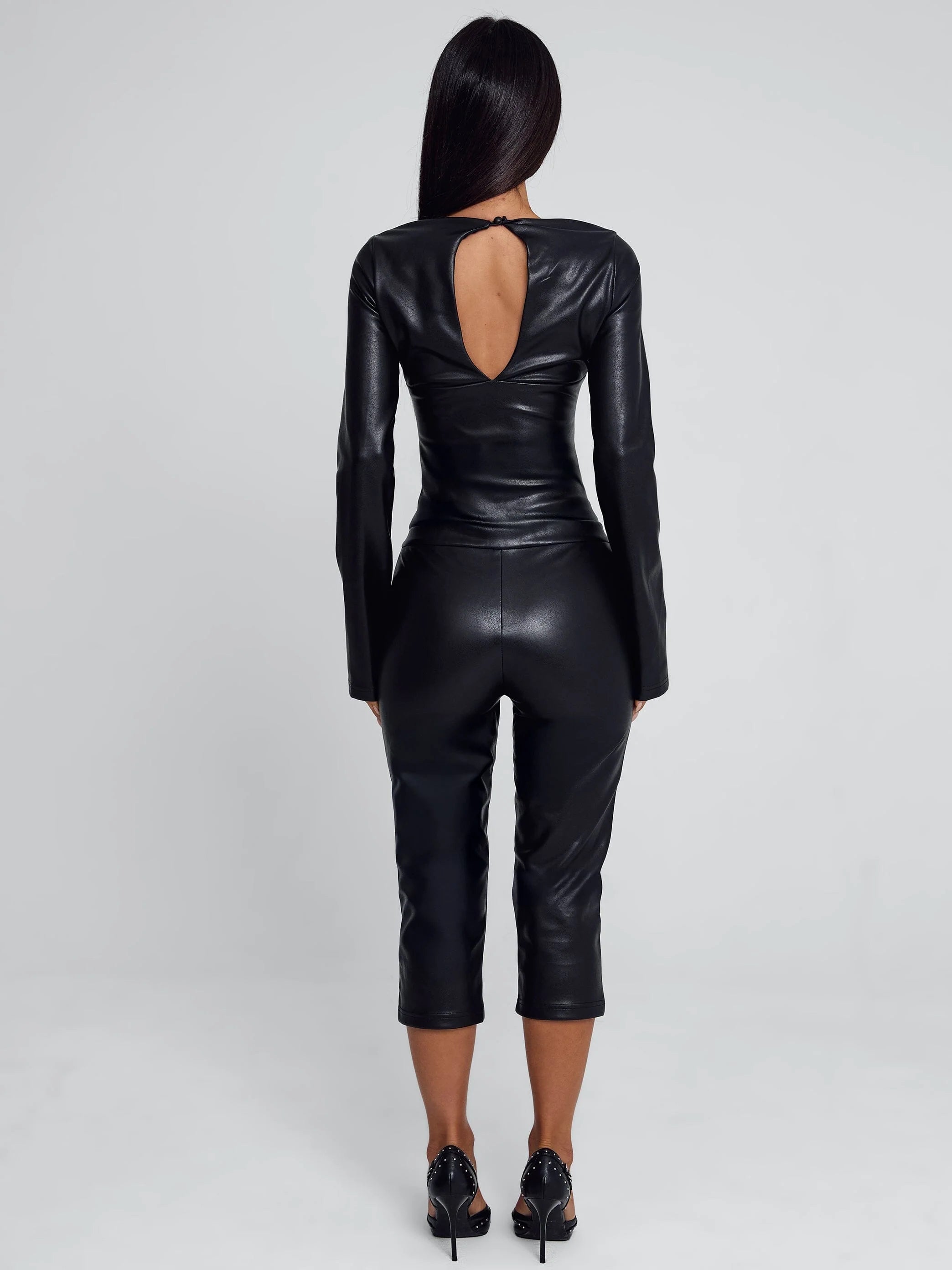 LORANA TOP BLACK