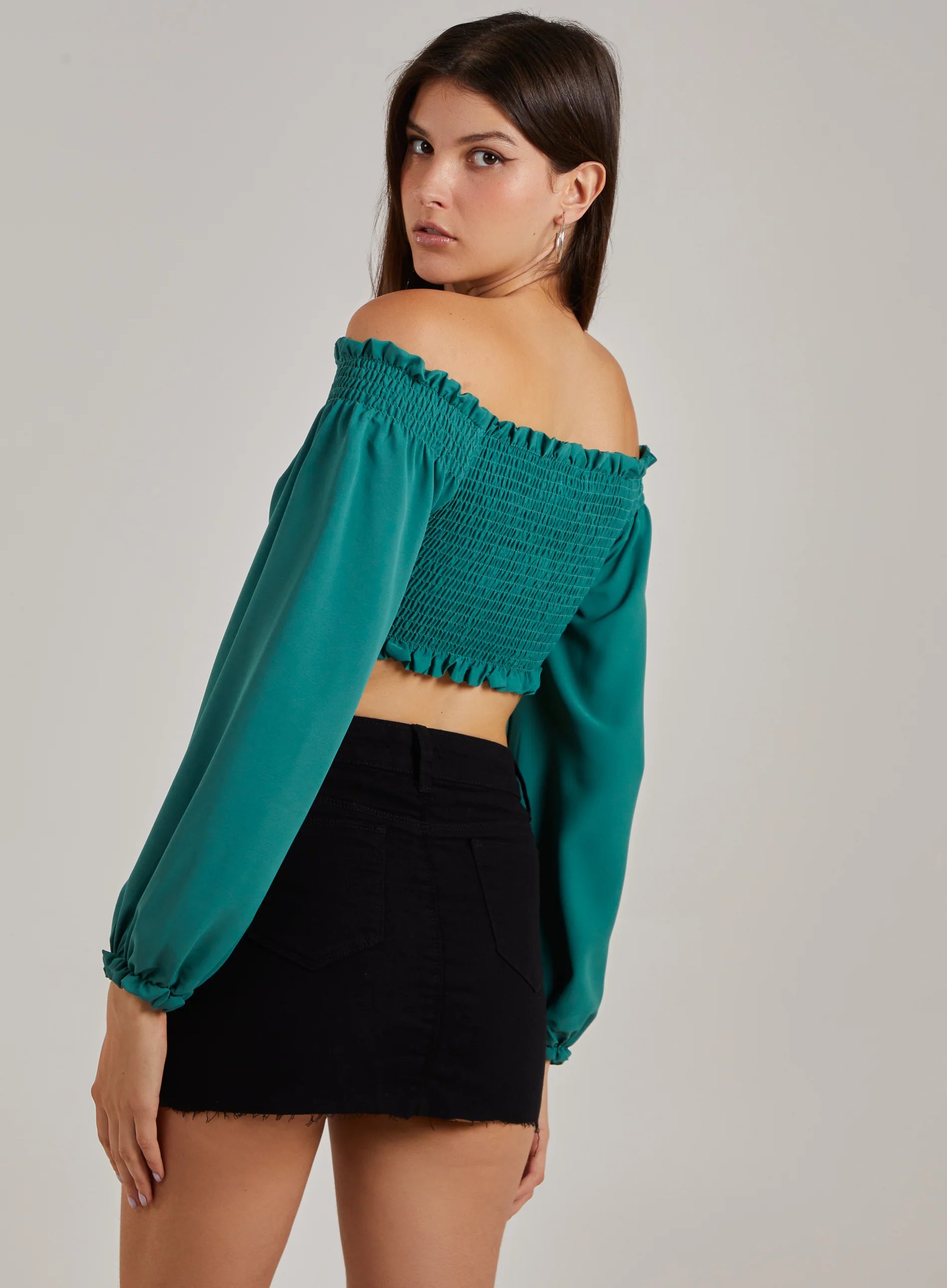 Twist Front Balloon Sleeve Crop Top