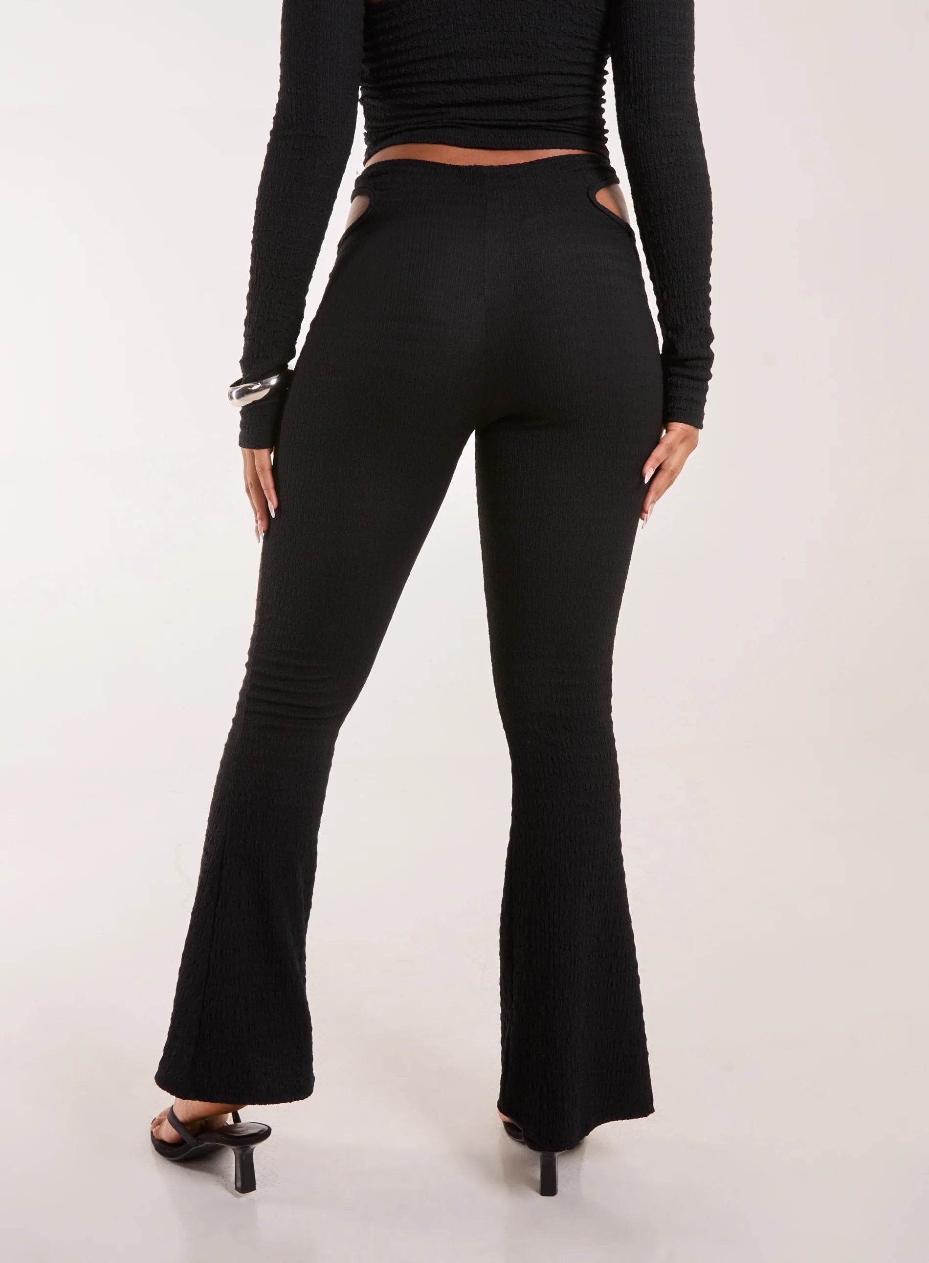 Popcorn Cut Out Flares