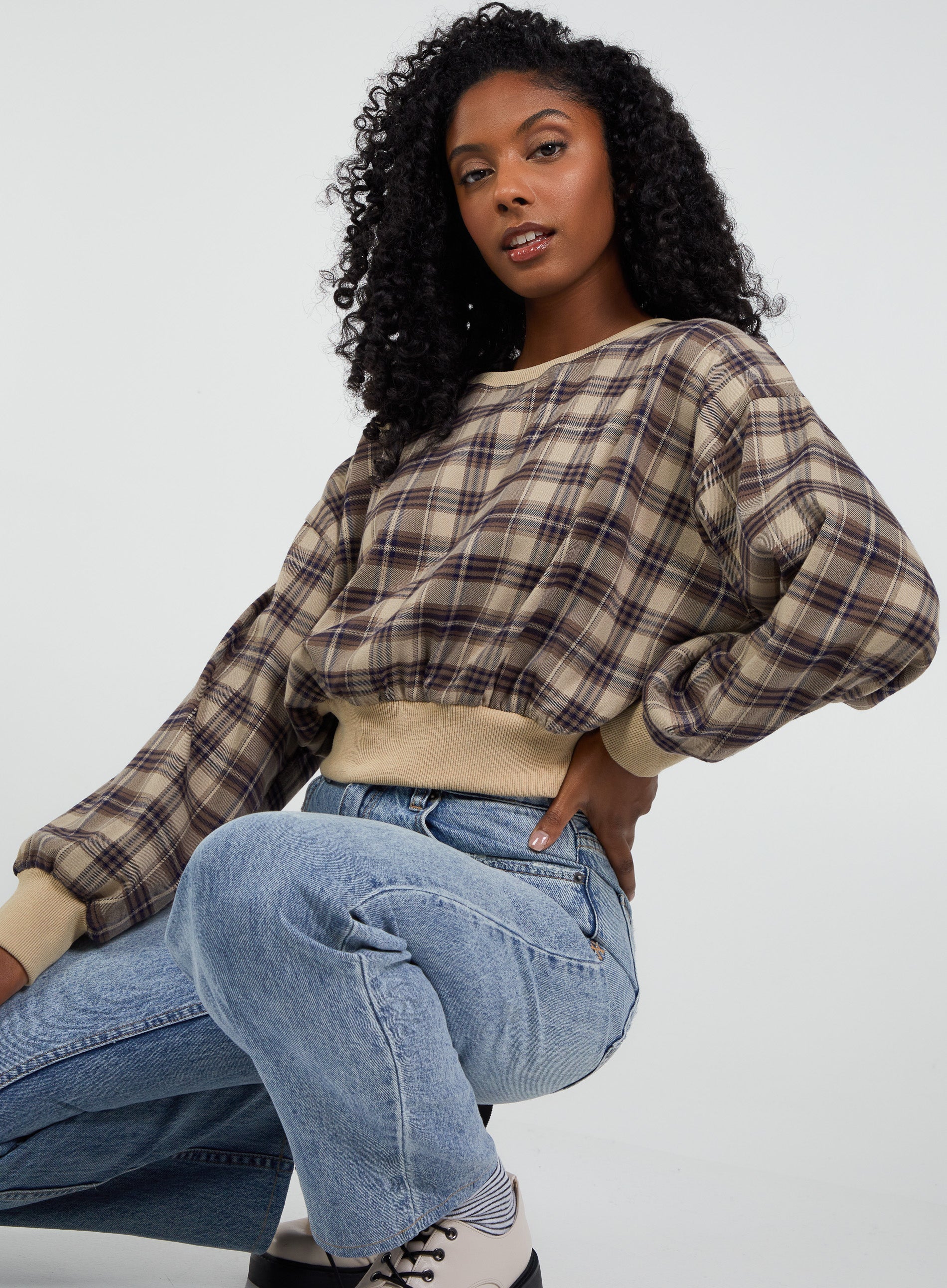 Oversized Cropped Check Sweatshirt