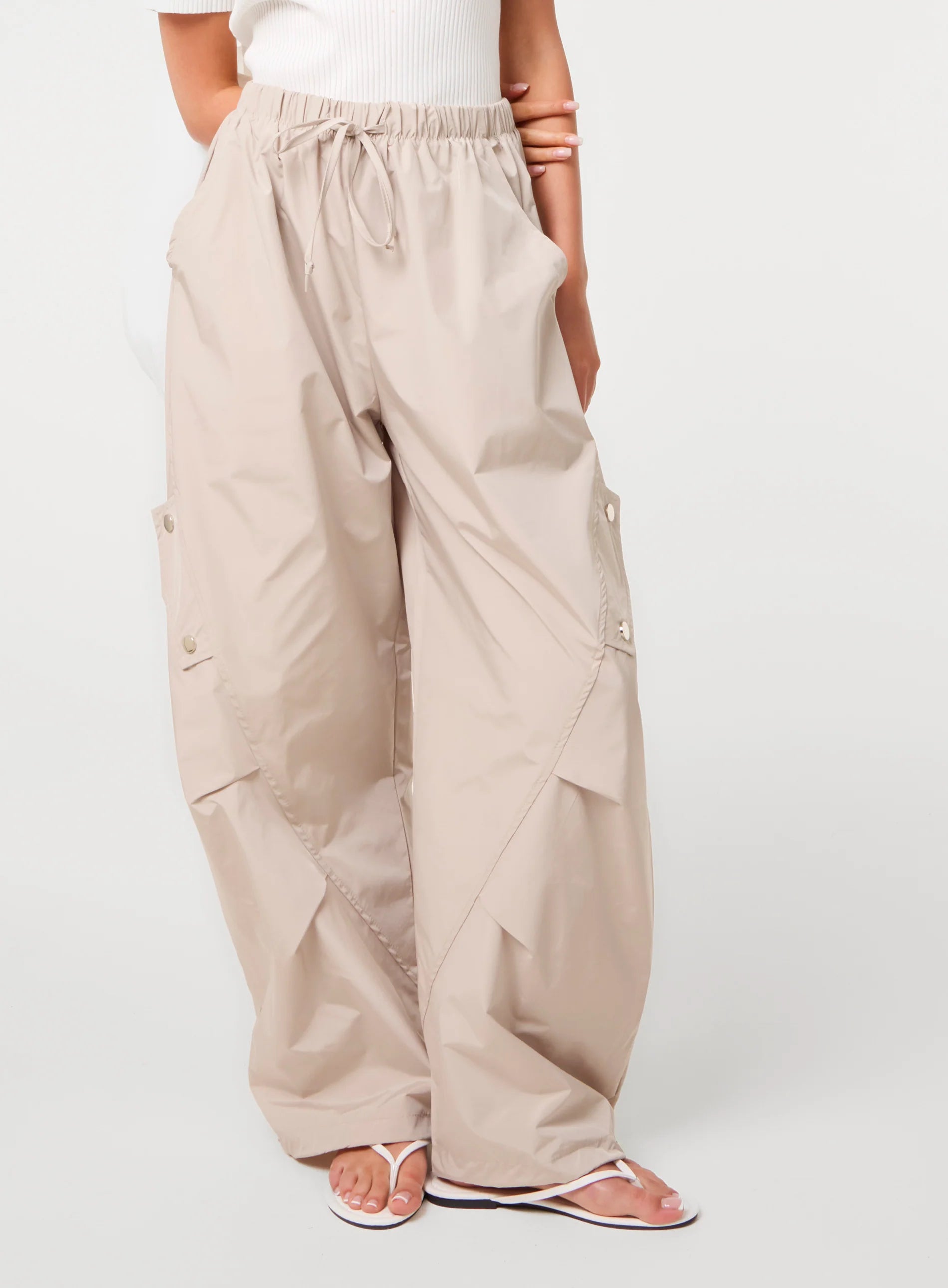 Pocket Detail Wide Leg Cargo Trousers